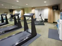 Holiday Inn Express & Suites Clearwater North/Dunedin Hotels in Dunedin