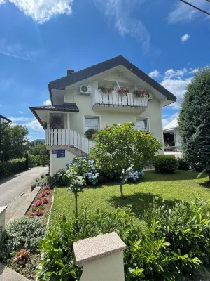 House Magdic Plitvice Hoteles en Oštarski Stanovi
