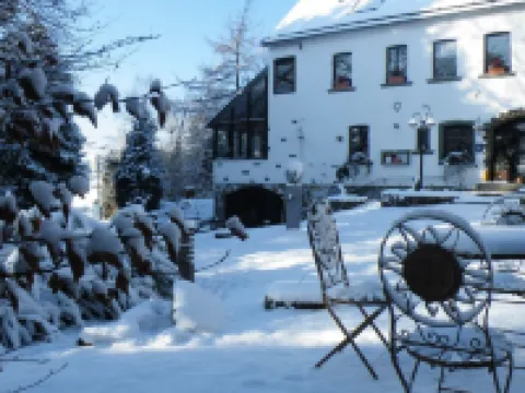 Hotel Feldmaus Hotels in Olzheim