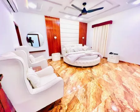 The Signature Hotel Multan Hotels in Multan