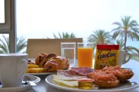 Hotel Albahía - breakfast