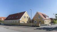 Toftegården Guesthouse - Apartments & Rooms - Wifi