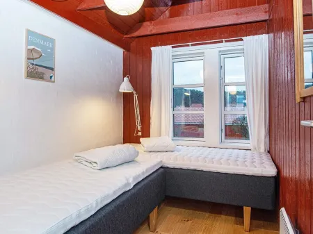 6 Person Holiday Home in Ebeltoft-by Traum