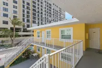 Ultra Exciting Apartment at Boardwalk - Condos