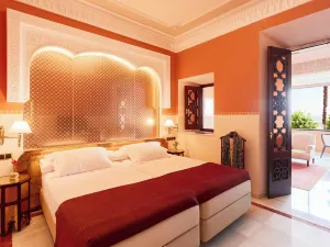 Alhambra Palace Hotel