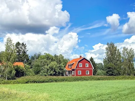 8 Person Holiday Home in Vastra Amtervik-by Traum Отели в г. Сунне