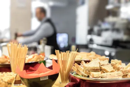 B&B Hotel Park Hotel Cassano Отели в г. Мизано-ди-Джера-д'Адда