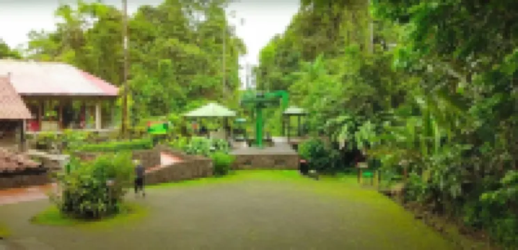 Tapirus Lodge and Reserve