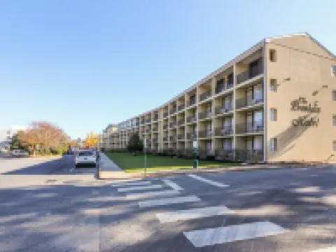 The Breakers Hotel & Suites Hotels in Sussex County