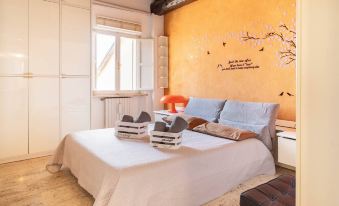 LHE Sweet Apartment