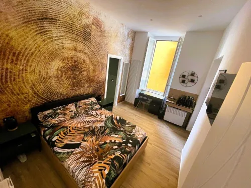 어반 시크 스위트 톨레도