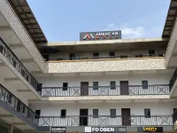 American Mall Отели рядом с достопримечательностью «Университет Докса Опен в Абро Медия Кампус»