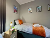Radford House - Villas