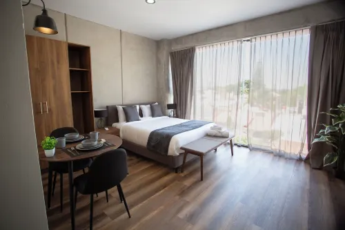 Suites del Carmen - Homestays