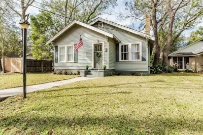 Haute on Hannon- Midtown Cottage!