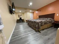 Travelers Motor Lodge Hotels in Smithfield