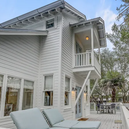Seaside Cottage "sea Shack" Adorable Tupelo Street, Sleeps 4 1 Bedroom Home by Redawning