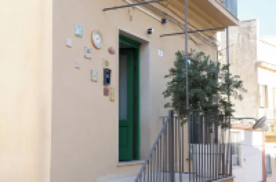 루에스 룸스  호텔