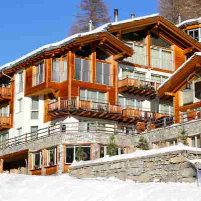 Alpenlodge Hotel Exterior