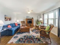 Dooley's Place - Beach