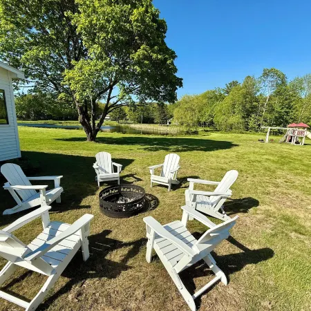 Eden Village Motel and Cottages