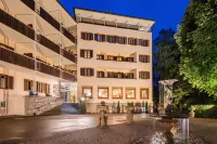 Hotel Rex - parking