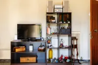 Vicky's Cozy Nest, Your Home by the Sea