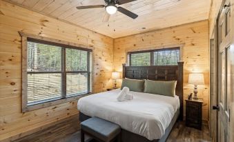 NEW - 1 Location Cabin Pool Hot Tub Arcade HL