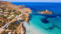 Hotel on the Promenade of Stintino, Rooms with Air Conditioning and Private Bathroom