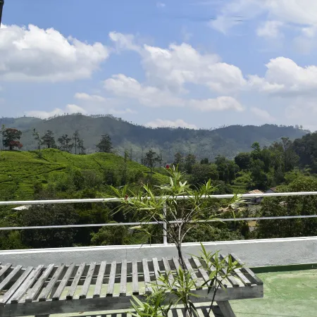 Lakshmis Hotel Ella