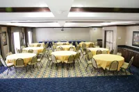 Hampton Inn Kansas City/Olathe - breakfast