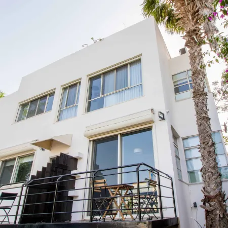 Carmel Boutique Apartments