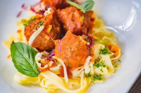 Le Petit Village Boutique Hotel & Spa