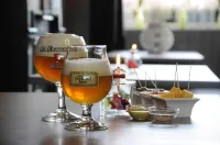 Oud Gemeentehuis Hotels in Roeselare