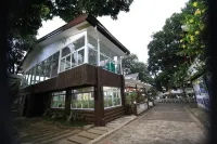 Luljetta's Garden Suites Hotels in der Nähe von Batingan Chapel