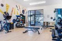 Cambria Hotel Burbank Airport - Gym