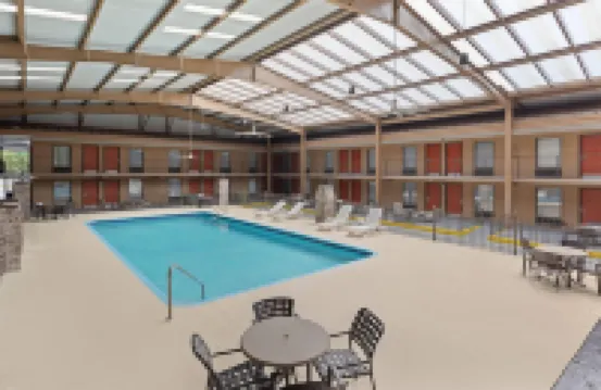 Baymont by Wyndham Knoxville I-75