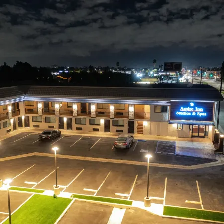 Aspire Inn Studios & Spas