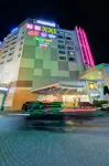 Grand Jatra Hotel Balikpapan Hotel dekat Hutan Kota Telaga Sari