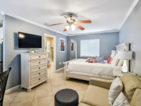 ทรอปิคัล บีช รีสอร์ท โรงแรมในซาราโซตา