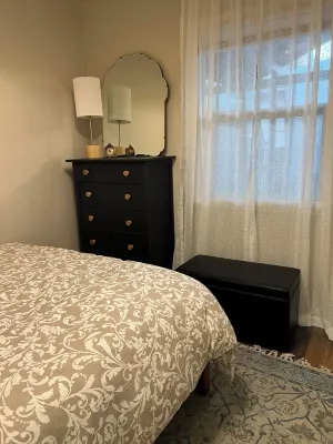 The Garden Hideaway! East Medford, close to hospital, shopping and restaurants.