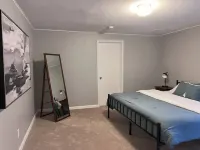 Minneapolis / Edina Duplex - Entire home in Edina, Minnesota, United States Hotels in Richfield