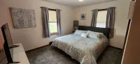 Nauvoo Windmill Farmhouse 10-12 People