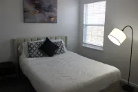 Games/10 Min to GrandPark/30 mins to INDY/Sleeps 14/ Hotels near CrossRoads Church At Westfield