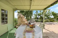 2402 Trullo Ventura by Perle di Puglia