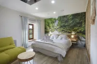 Domaine de Bersaillin Hotels in Mont-sous-Vaudrey