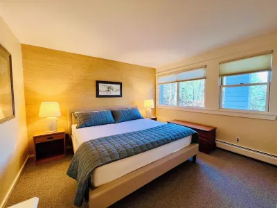 Stowe Toll House Double Lift Ski in/out Gem Hotels near Front Four Retail/Rental/Repair