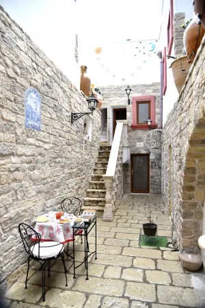 B&B Corte Casole Отели рядом с достопримечательностью «Gallipoli 1° accesso libero al Mare»