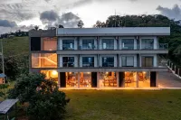 과유페스 호텔 데 아벤투라 아카시아 호텔