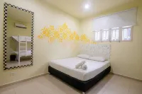 San Felicin Hostel Hotels near River View Park - Gran Aventure Park